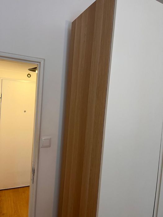 Roupeiro IKEA em ótimo estado de conservaçao