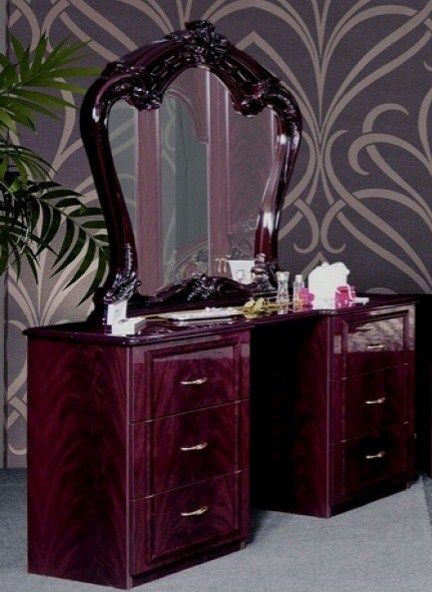 Туалетный столик+зеркало (комплект).