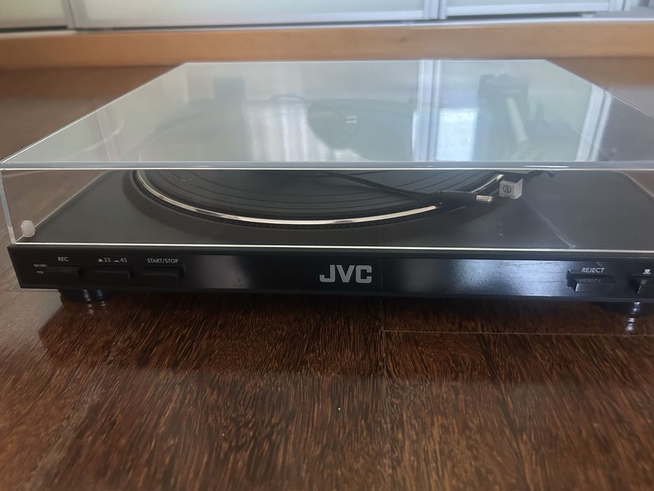 Gira Discos JVC
