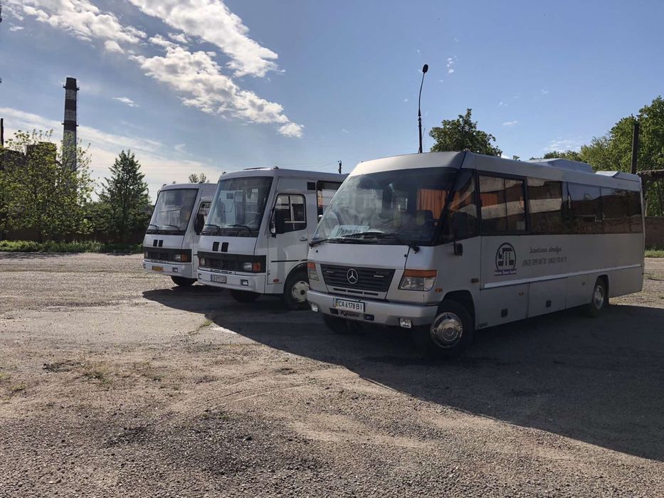 пасажирські перевезення автобусами 18, 25, 30, 33 місць