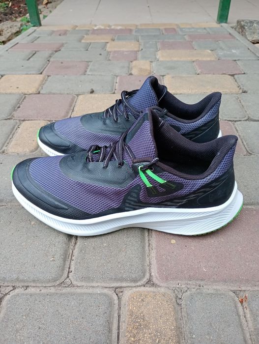 Кроссовки Nike Quest 3 Shield 42,5 / 43