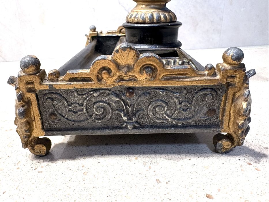 Rara antiga base de tinteiros vitoriana com suporte para relógio de bolso