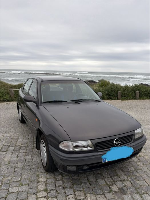 Opel Astra F 1.4 (gasolina)