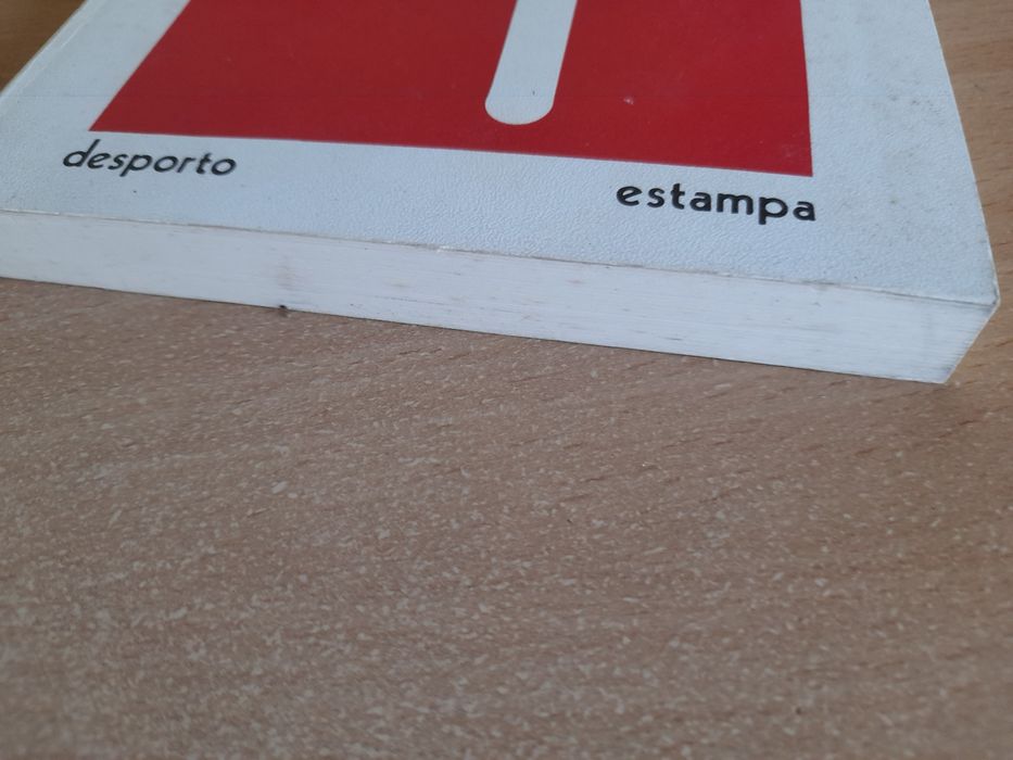 Livro "Ginástica 1200 exercícios"