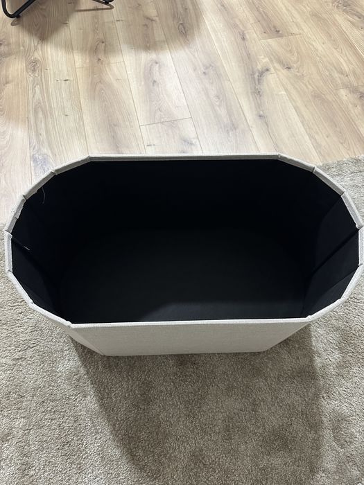 Pufe de arrumação com tampo de mesa