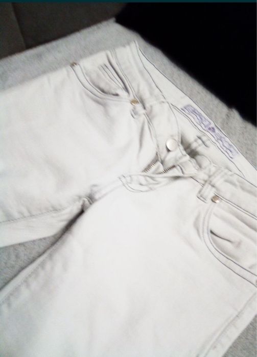 Spodnie jeansowe biale S
