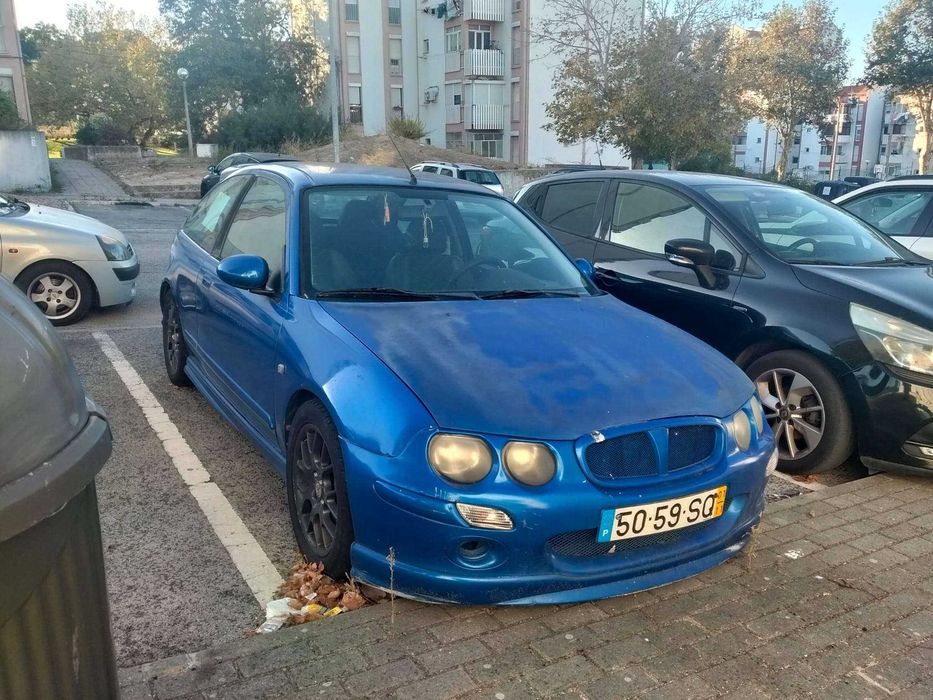 Vendo carro MG Zr 105