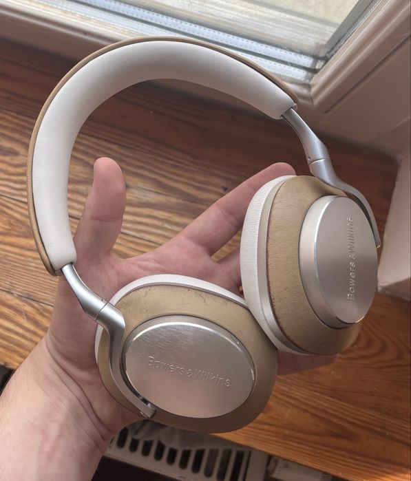 słuchawki Bowers & Wilkins PX8.