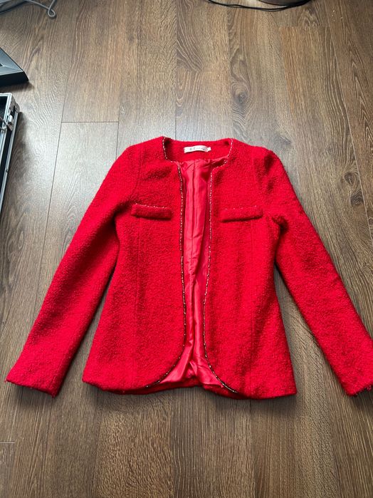 Dopasowana marynarka bucle