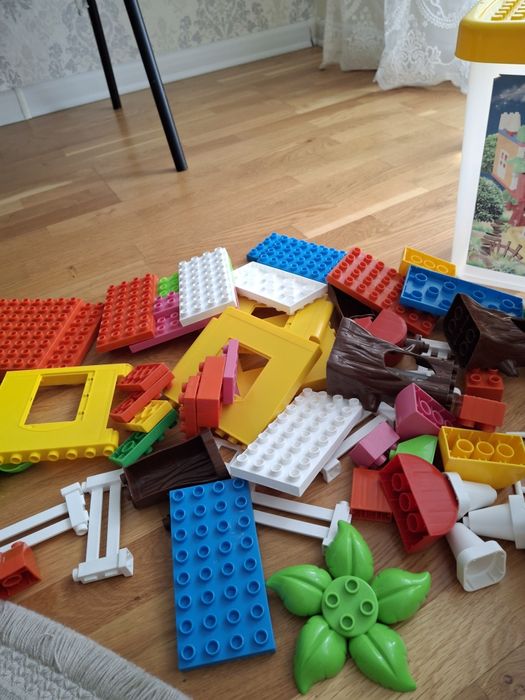 Конструктор дім на деревах, Doloni