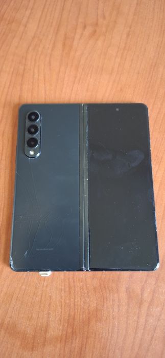 Samsung Galaxy Z Fold 3 5G + Samsung Galaxy Watch 5 PRO LTE