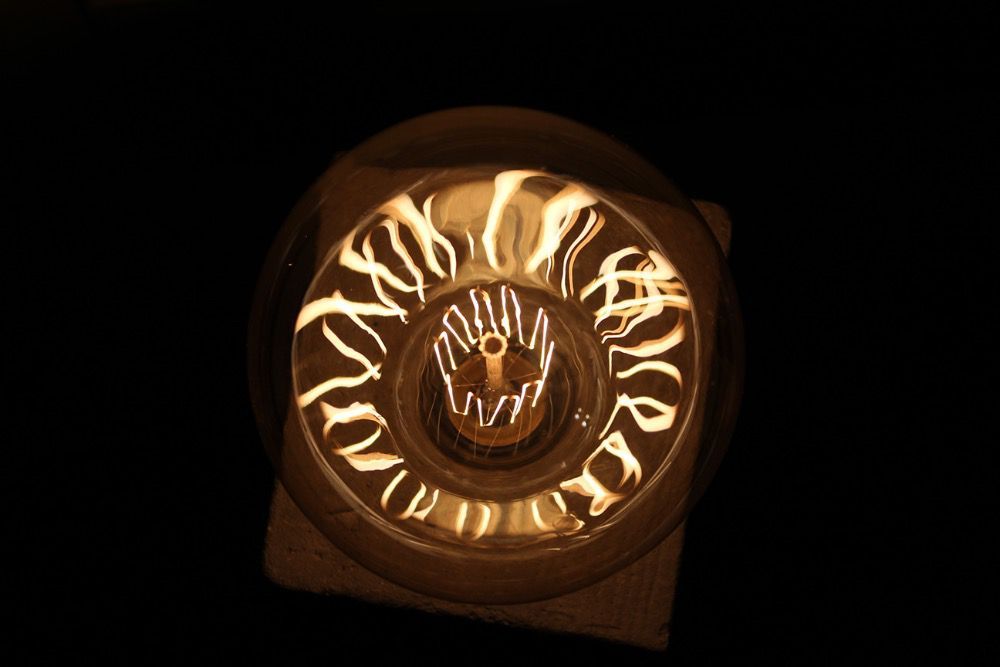 Candeeiro de mesa cimento - Peça única