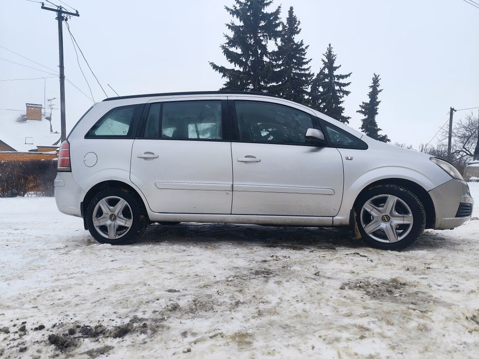 Продам Opel ZAFIRA 2005г.1.8 ГБО-4