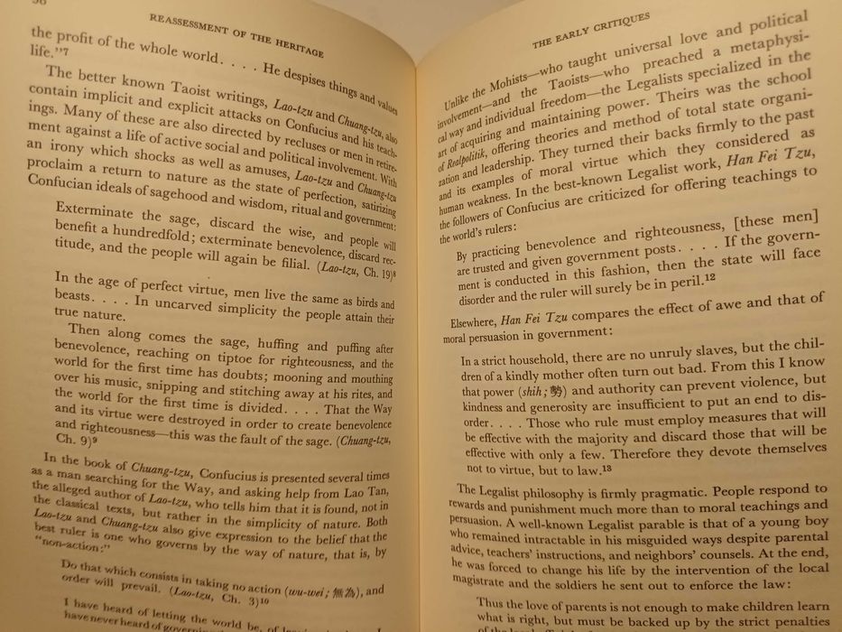 "Confucianism & Christianity - A Comparative Study" por Julia Ching