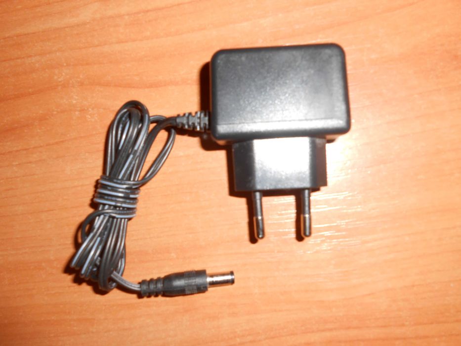 Блоки питания (Адаптеры) 9 Вольт для роутеров и других устройств