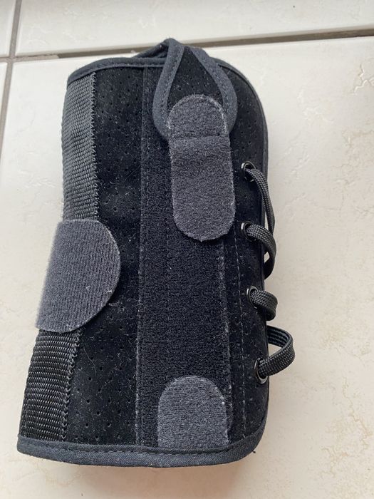 Orteza na rękę Lewa rozmiar L duża nadgarstęk ochrona opaska