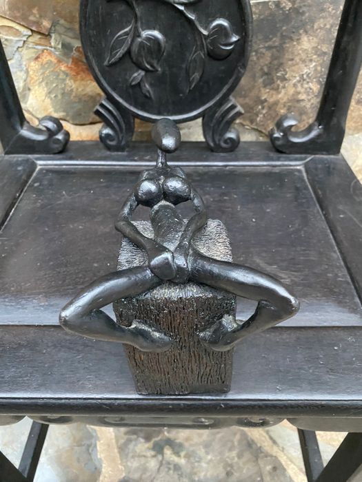 Escultura Bronze Modernista Assinada Portela 19 cm 2,100 Kg 2003