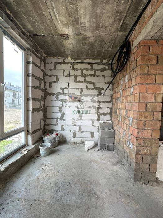 Продам котедж від власника у центрі мікрорайона Жовтневого