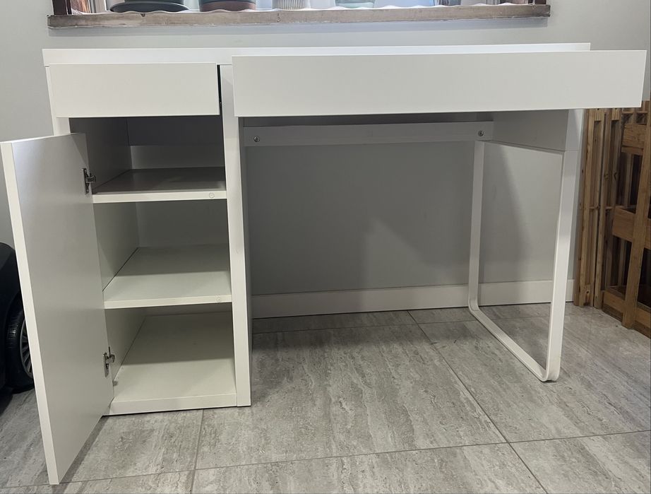 Secretária Ikea Micke