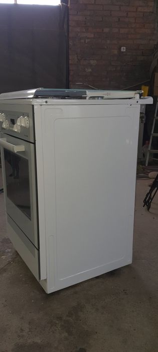 Продам газову плиту