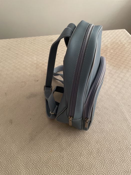 Mochila Lacoste azula claro