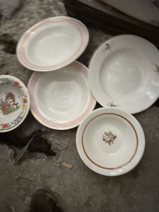 Тарілки давні, супер