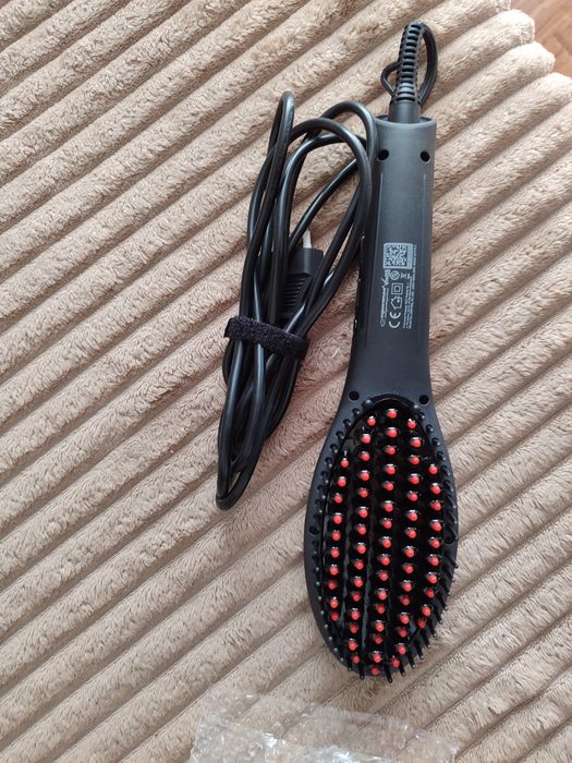 Щітка- випрямляч,нова