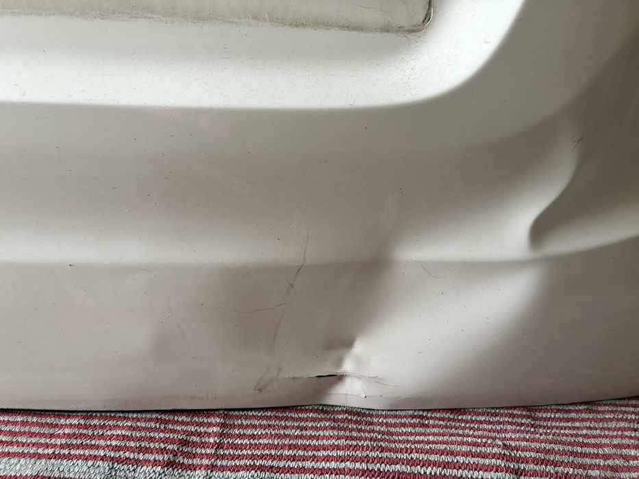 Klapa tyl Honda HR-V biala perla 2018