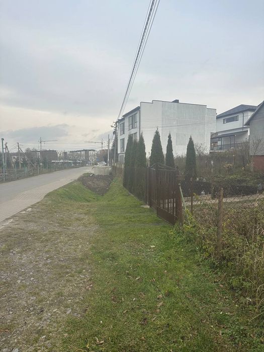 Продаж 2-кім. будинку 80 м.кв. Зубра