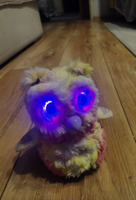 Hutchimals interaktywna zabawka ptaszek Interaktywny