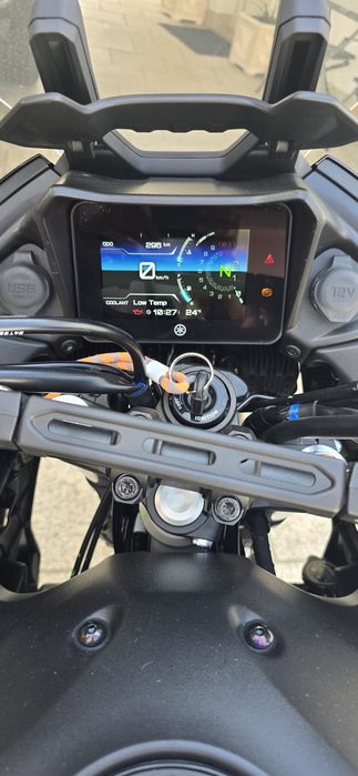 Moto yamaha tracer 7