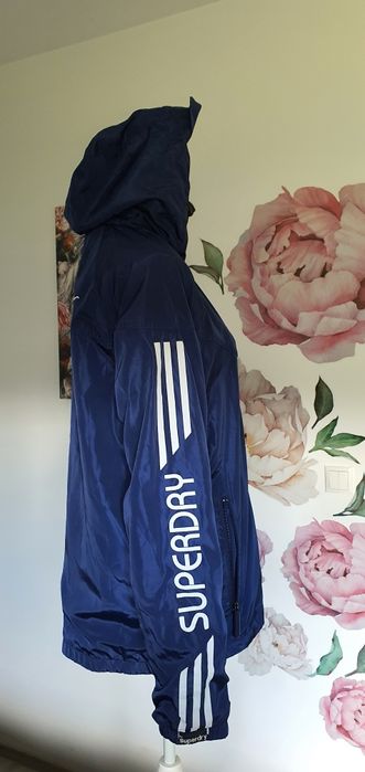 Kurtka superdry Rozmiar L Super stan raz założona granatowa lekka