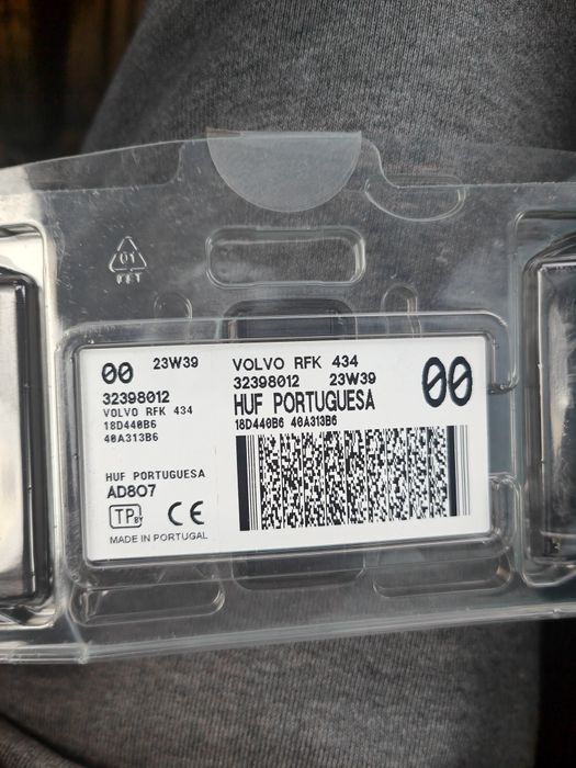 Оригінальний ключ polestar 2