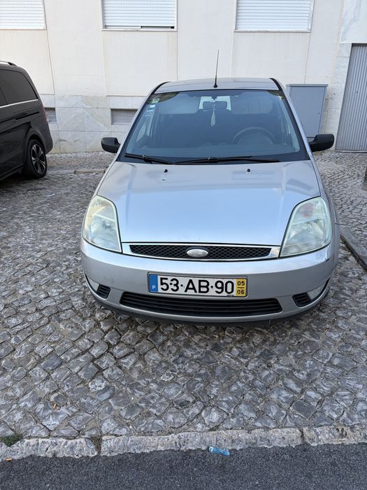 Ford Fiesta 1.2  Ghia – 2005