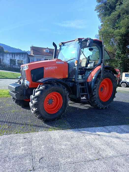Kubota M135 GX||
