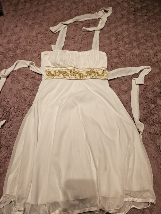 Sukienka ecru zjawiskowa