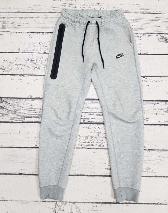 Nike * tech fleece * dres * szary * męski * S
