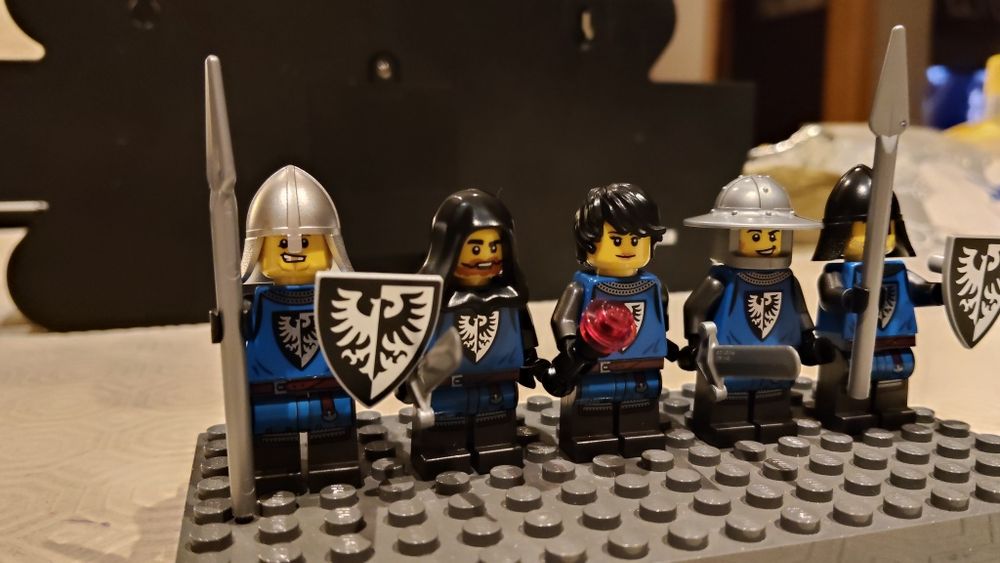 Lego 5 minifiguras Castle Kingdoms black falcon