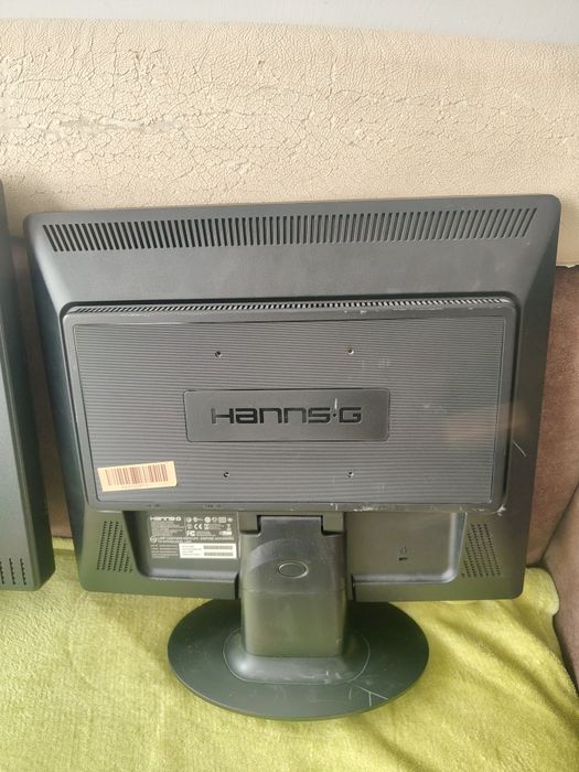 Monitory komputerowe
