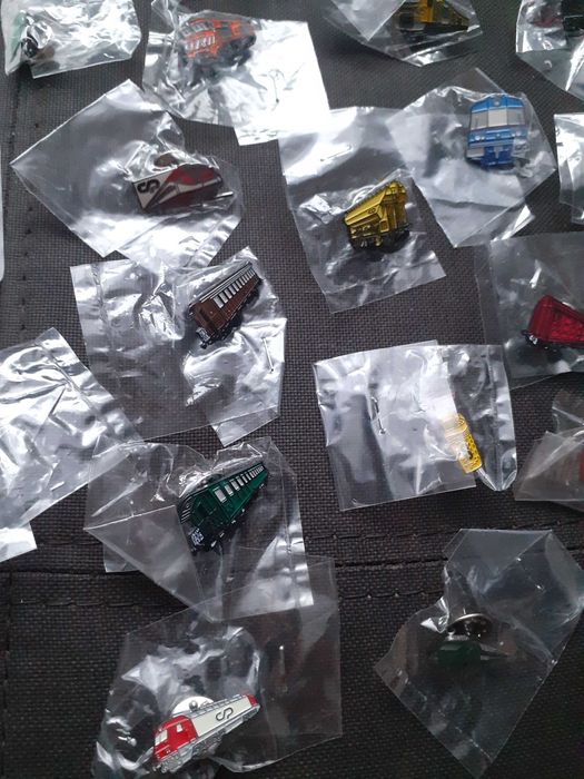 Zapinki kolej, pociągi, lokomotywy,21 sztuk2