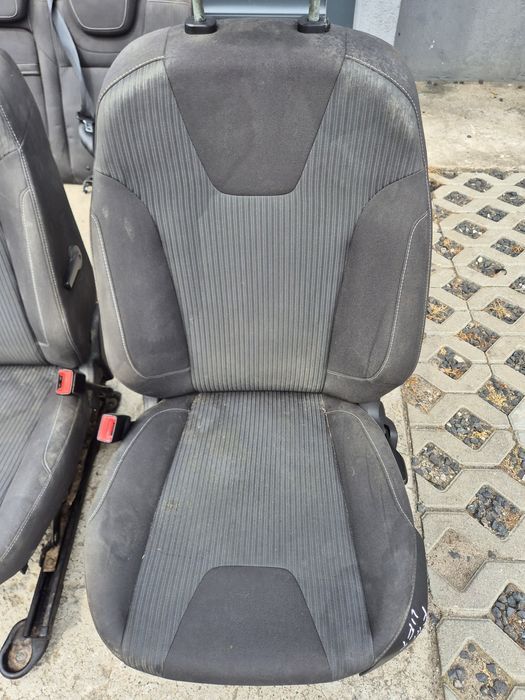 Fotel kanapa poszycie ford focus mk3 lift