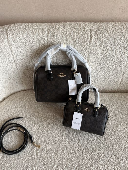 Сумка Coach Mini Rowan Crossbody In Signature Canvas маленька