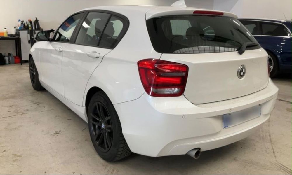 BMW serie 1  116cv ano 2012 — photo 2