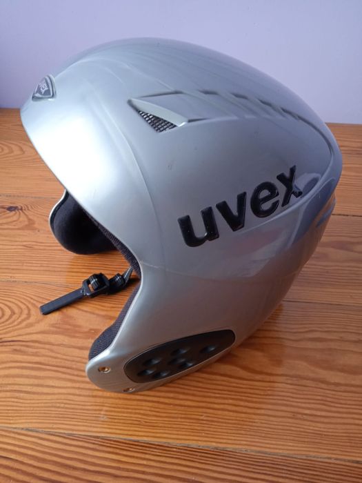 Kask narciarski UVEX, 55 cm