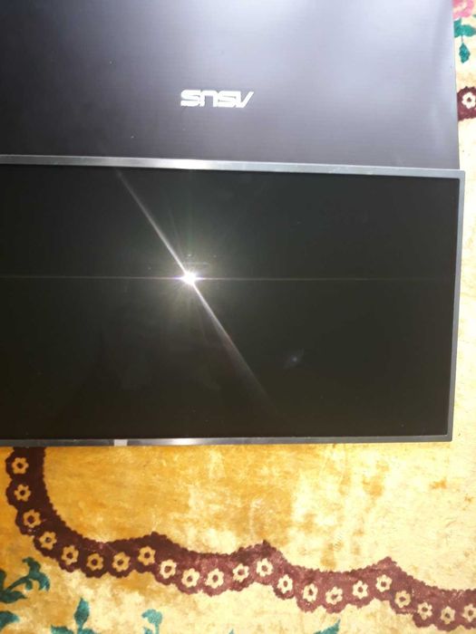 Матриця від асус 17,3