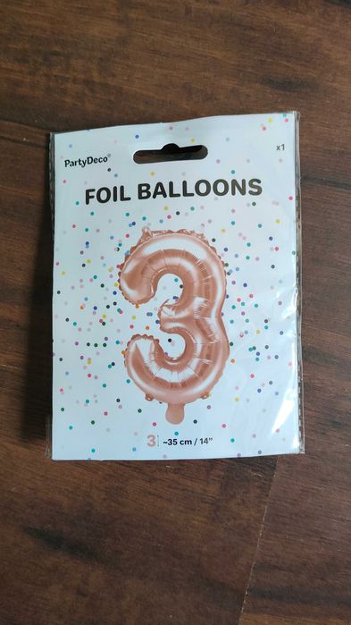 Świeczka urodzinowa i 2 szt balony liczba 3