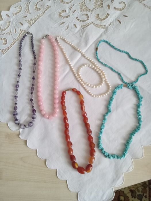 Винтажные бусы из натуоального камня