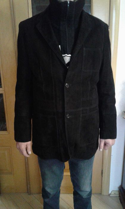 Пиджак мужской замшевый фирмы BOSS -оригинал .