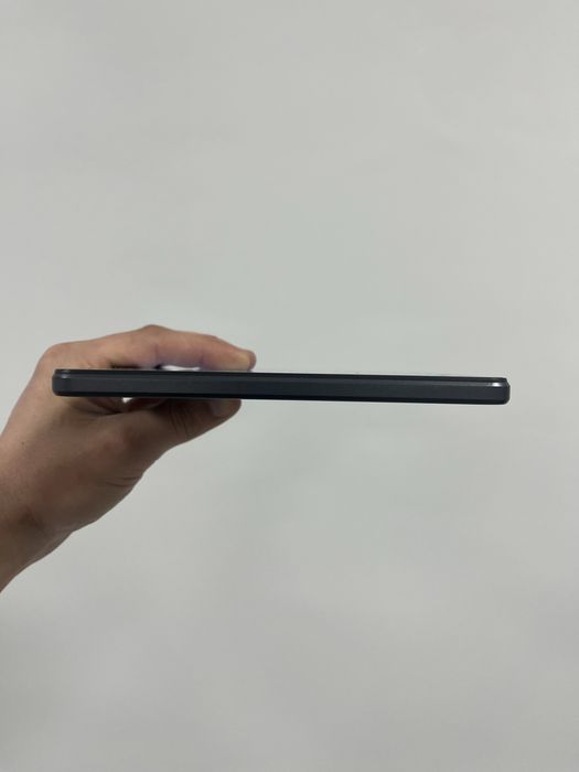 Планшет Blackview Tab 7 3/64 стан ідеал