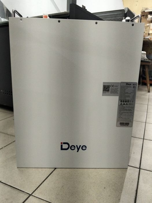 Гібридні інвертори та акоммулятори